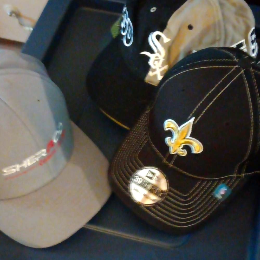Men's ball caps